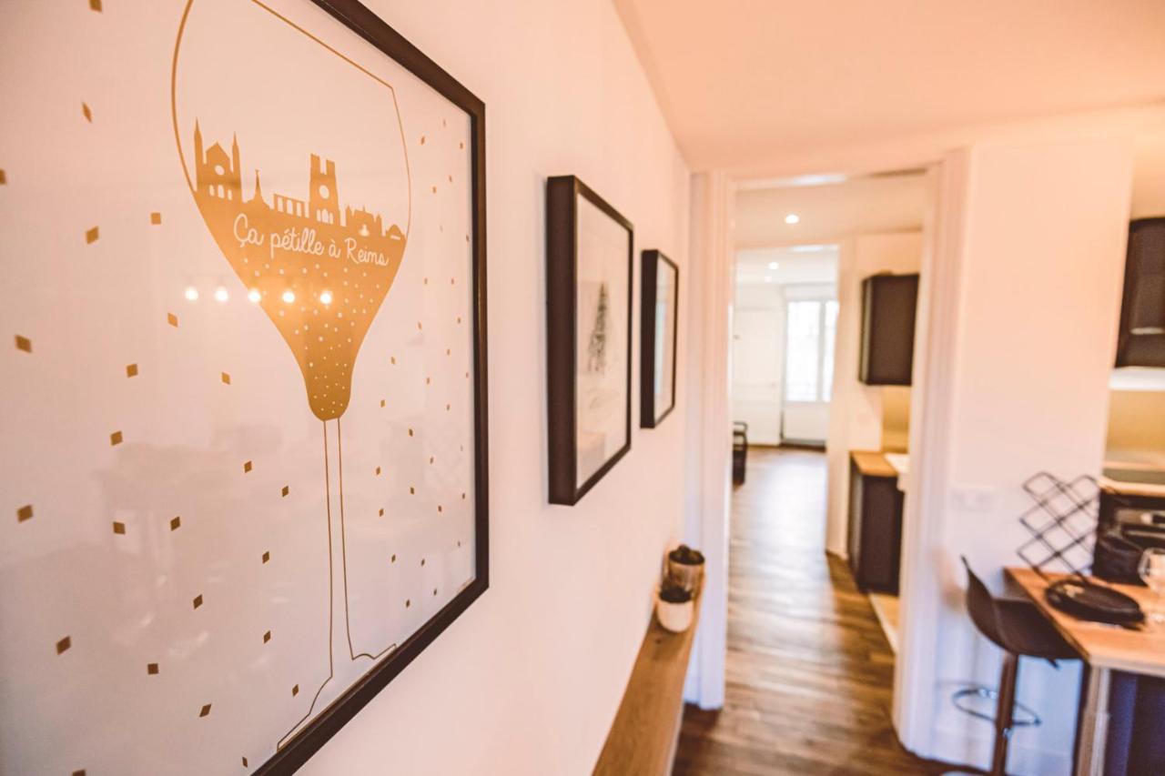Charme De L'Ancien Pour Cet Appartement Entierement Renove Dans L'Hypercentre De Ρενς Εξωτερικό φωτογραφία