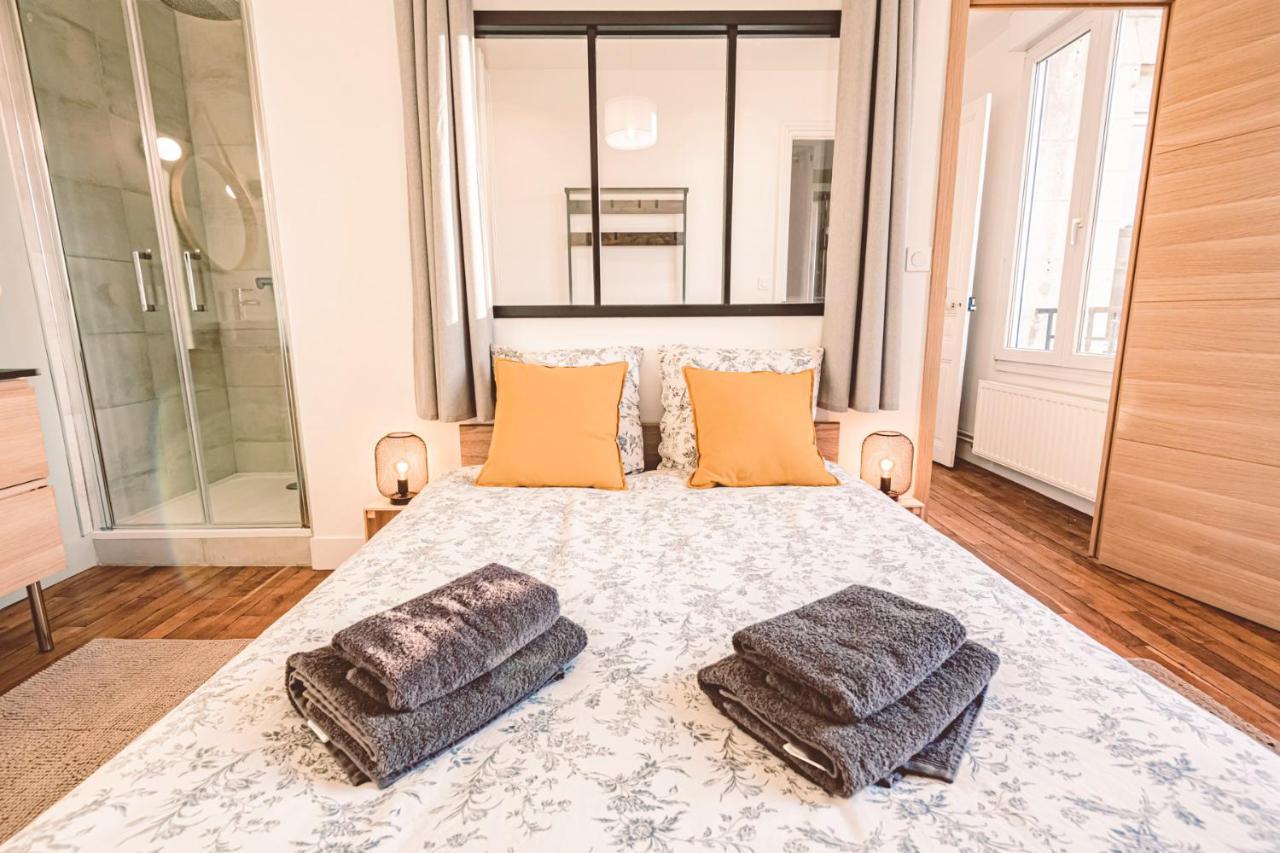 Charme De L'Ancien Pour Cet Appartement Entierement Renove Dans L'Hypercentre De Ρενς Εξωτερικό φωτογραφία